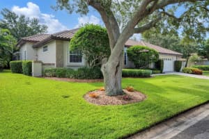 4771 COCONUT PALM CIRCLE, SAINT PETERSBURG, FL 33703 Sold 12/06/24