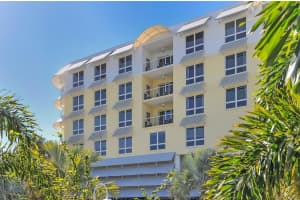 915 SEASIDE DRIVE, SARASOTA, FL 34242 Sold 02/12/25