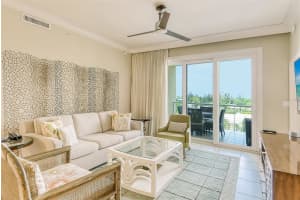 915 SEASIDE DRIVE, SARASOTA, FL 34242 Sold 02/12/25