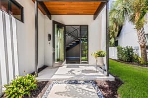 2311 HYDE PARK STREET, SARASOTA, FL 34239 Sold 11/08/24