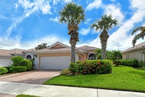5839 BENEVENTO DRIVE, SARASOTA, FL 34238 Sold 12/09/24