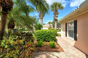 5839 BENEVENTO DRIVE, SARASOTA, FL 34238 Sold 12/09/24