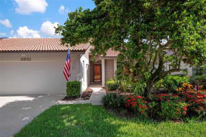 3921 WILSHIRE CIRCLE, SARASOTA, FL 34238 Sold 11/15/24