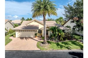 16 INLETS BOULEVARD, NOKOMIS, FL 34275 Sold 09/24/24