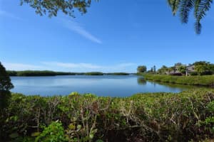 1608 BAYHOUSE POINT DRIVE, SARASOTA, FL 34231 - MLS#MFRA4618835
