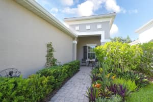 4936 MAYMONT PARK CIRCLE, BRADENTON, FL 34203 Sold 10/14/24