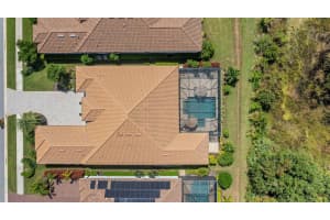 5324 BROOKGROVE DRIVE, SARASOTA, FL 34238 Sold 11/18/24