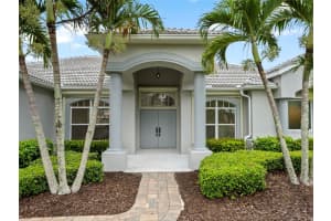 24511 DOLPHIN COVE DRIVE, PUNTA GORDA, FL 33955 - MLS#MFRA4618969