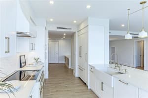 455 LONGBOAT CLUB ROAD, LONGBOAT KEY, FL 34228 Sold 04/04/25