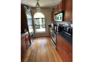 2049 5TH STREET, SARASOTA, FL 34237 Sold 06/09/25