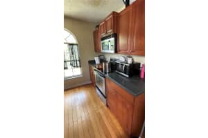 2049 5TH STREET, SARASOTA, FL 34237 Sold 06/09/25