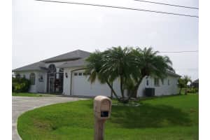 819 3RD PLACE, CAPE CORAL, FL 33990 Sold 01/10/25