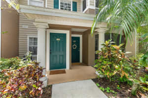 8809 MANOR LOOP, LAKEWOOD RANCH, FL 34202 Sold 04/18/25