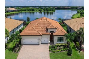 7047 HIGHGATE LANE, LAKEWOOD RANCH, FL 34202 Sold 10/21/24