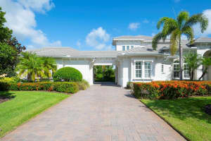 8375 CATAMARAN CIRCLE, LAKEWOOD RANCH, FL 34202 Sold 12/09/24