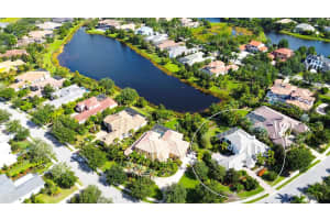 8375 CATAMARAN CIRCLE, LAKEWOOD RANCH, FL 34202 Sold 12/09/24