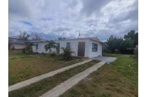 840 CONREID DRIVE, PORT CHARLOTTE, FL 33952 Sold 03/03/25