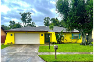 6824 MAUNA LOA BOULEVARD, SARASOTA, FL 34241 Sold 09/05/24
