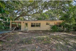 2535 FLOYD STREET, SARASOTA, FL 34239 Sold 10/03/24