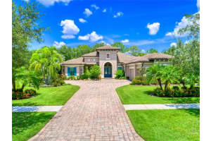 19423 BEACON PARK PLACE, BRADENTON, FL 34202 Sold 04/24/25