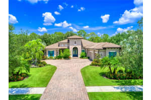 19423 BEACON PARK PLACE, BRADENTON, FL 34202 Sold 04/24/25