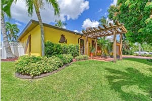 4532 MANGROVE POINT ROAD, BRADENTON, FL 34210 Sold 11/01/24