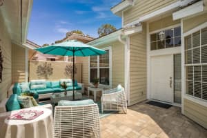 7749 WHITEBRIDGE GLEN, UNIVERSITY PARK, FL 34201 Sold 10/17/24
