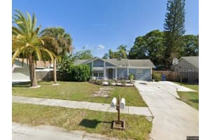 2915 Woodpine Cir, Sarasota, FL 34231, Sold 11/27/24