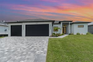 1227 28TH TERRACE, CAPE CORAL, FL 33914 Sold 10/25/24