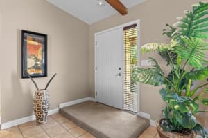 4444 MEADOW CREEK CIRCLE, SARASOTA, FL 34233 Sold 09/30/24