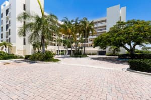 2016 HARBOURSIDE DRIVE, LONGBOAT KEY, FL 34228 Sold 12/10/24