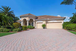 919 EAGLE ISLE CT, OSPREY, FL 34229 Sold 10/23/24