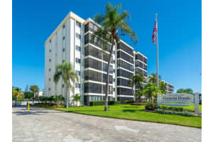 757 BEACH ROAD, SARASOTA, FL 34242 Sold 11/29/24
