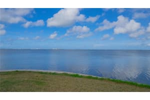 8258 LONGBAY BOULEVARD, SARASOTA, FL 34243 - MLS#MFRA4619495