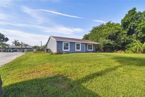 535 20TH STREET, PALMETTO, FL 34221 Sold 11/30/24