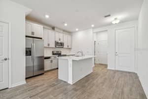 4064 VIA SIENNA CIR, SARASOTA, FL 34243 Sold 12/23/24