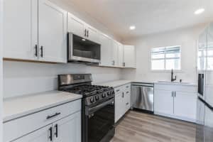 153 SUN GARDEN ROAD, GREEN COVE SPRINGS, FL 32043 Sold 12/30/24