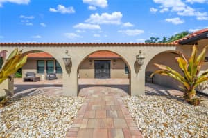465 PARTRIDGE CIRCLE, SARASOTA, FL 34236 Sold 11/07/24