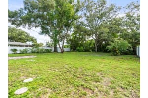 9 MARS AVENUE, CLEARWATER, FL 33755 Sold 09/24/24