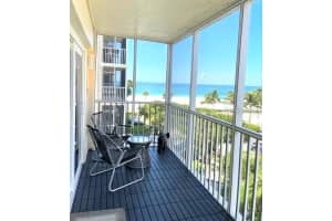 800 BENJAMIN FRANKLIN DRIVE, SARASOTA, FL 34236 - MLS#MFRA4619645
