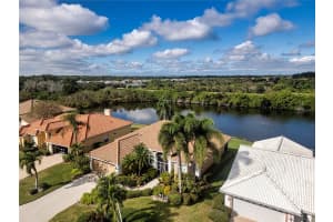 7127 42ND COURT, SARASOTA, FL 34243 Sold 01/07/25