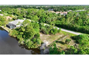 15640 ALDAMA CIRCLE, PORT CHARLOTTE, FL 33981 - MLS#MFRA4619692