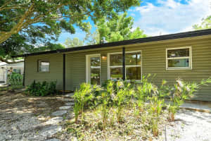 2625 NASSAU STREET, SARASOTA, FL 34231 Sold 09/23/24