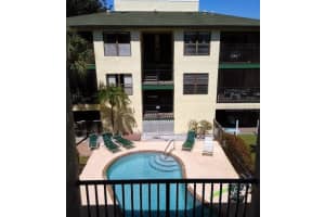 3704 6TH AVENUE, HOLMES BEACH, FL 34217 Sold 11/06/24