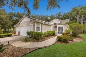 7603 WHITEBRIDGE GLEN, UNIVERSITY PARK, FL 34201 Sold 12/02/24