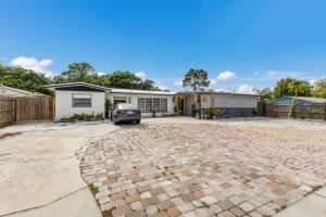 6004 11TH STREET, BRADENTON, FL 34203 Sold 10/07/24