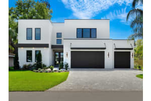 2208 BOUGAINVILLEA STREET, SARASOTA, FL 34239 Sold 12/10/24
