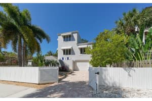 228 VAN BUREN DRIVE, SARASOTA, FL 34236 - MLS#MFRA4619895