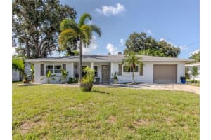 2420 FOSTER LANE, SARASOTA, FL 34239 Sold 04/29/25