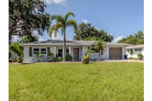 2420 FOSTER LANE, SARASOTA, FL 34239 Sold 04/29/25